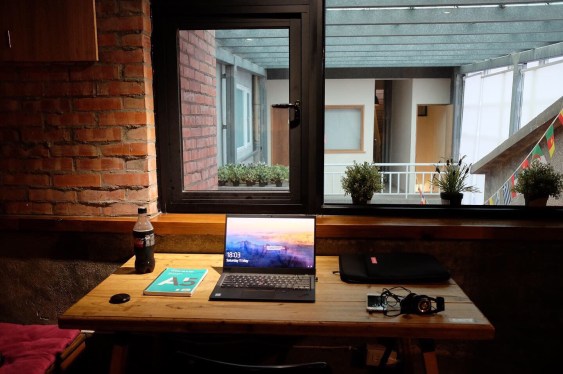 ed6cb9cc-1c43-4e80-a6d8-40d0aac4f2ad